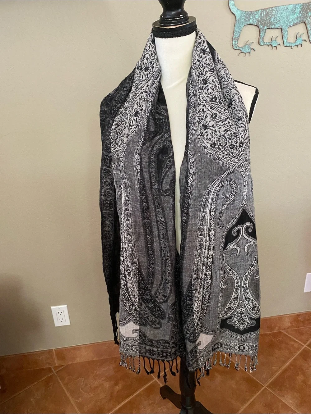 Black & Gray Paisley Pashmina Scarf - Classic Home Accent